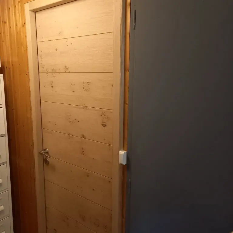 Porte bois clair